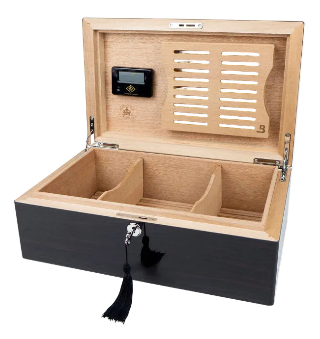 Diamond Crown St. James Cigar Humidor Open